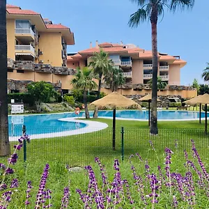 Paradise At Reserva Del Higueron , Fuengirola España