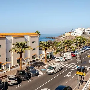Playa La Arena , Puerto de Santiago (Tenerife) España